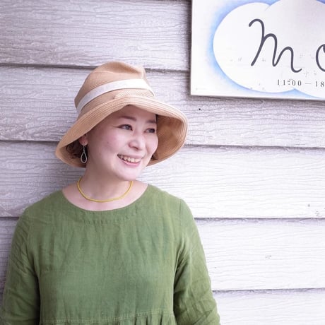 mature ha. BOXED HAT 11cm brim plain tape（natural ×ivory＋gray）paper