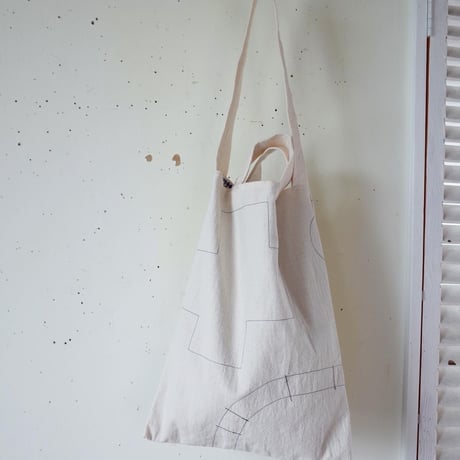 hiki  おさんぽBAG（カラー：オフホワイト）