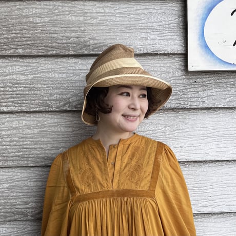 mature ha.  BOXED HAT 11cm brim switch color line wide （ivory）paper