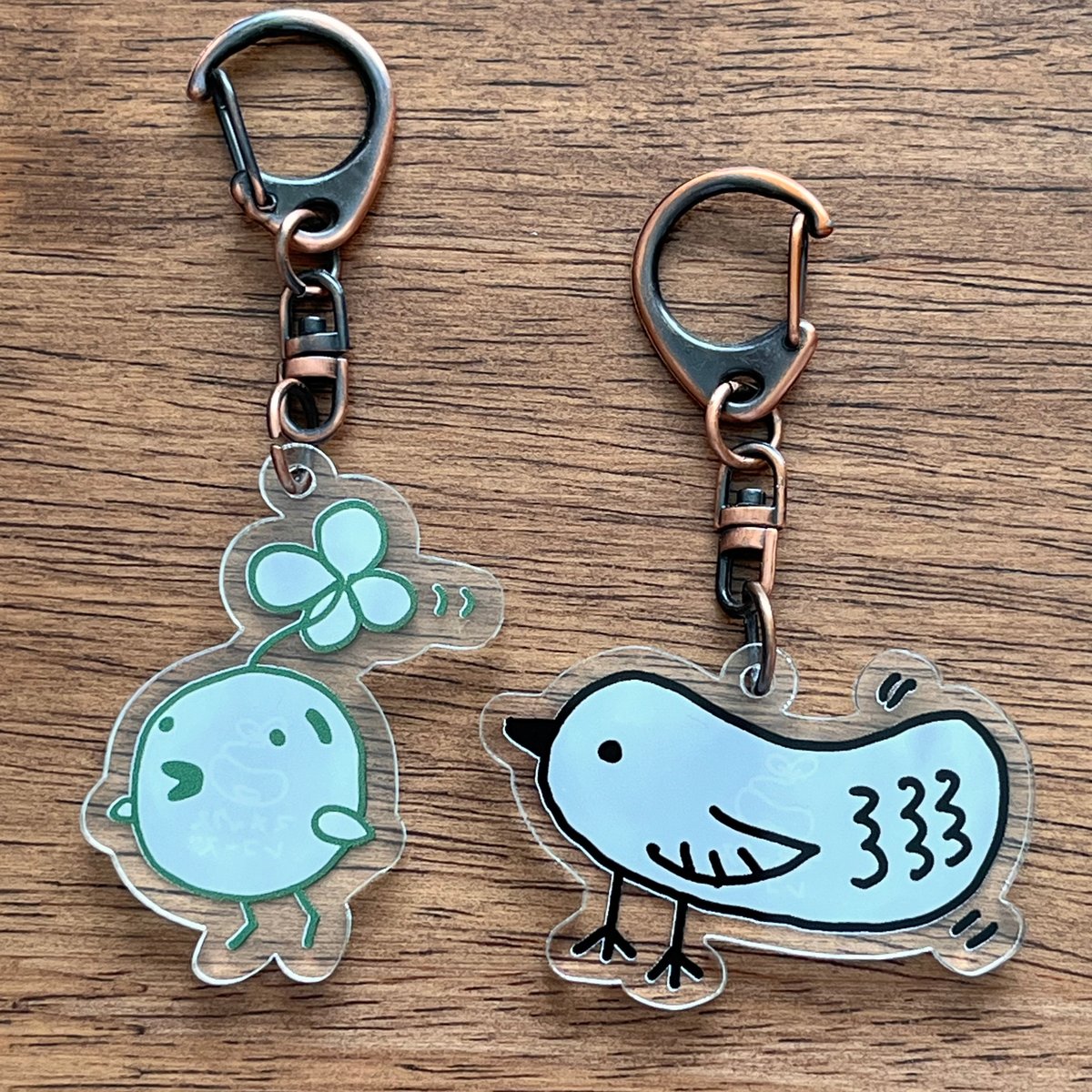 オリジナルアクリルキーホルダー（2種：マメバード / ヨツバード