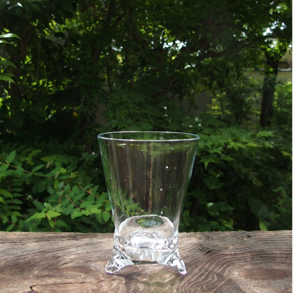 三ツ足 グラス | maki glass studio