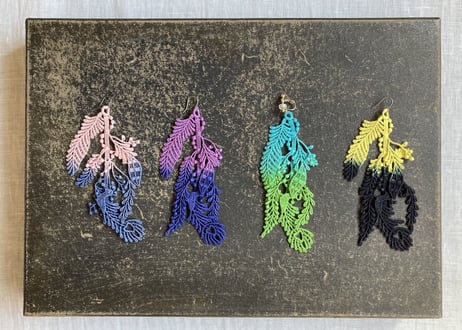 Kujaku Lace gradation earring