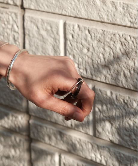 Glass ring_GRAY Still