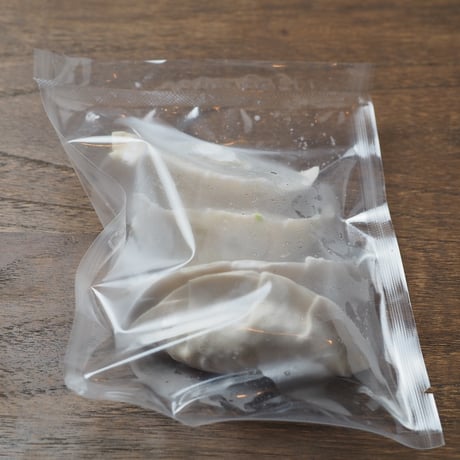 べジ餃子4個入りセット　冷凍商品