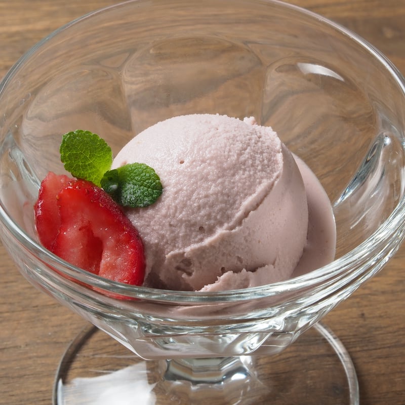 ミルキーヴィーガンアイスクリーム【ストロベリー】（有機JAS