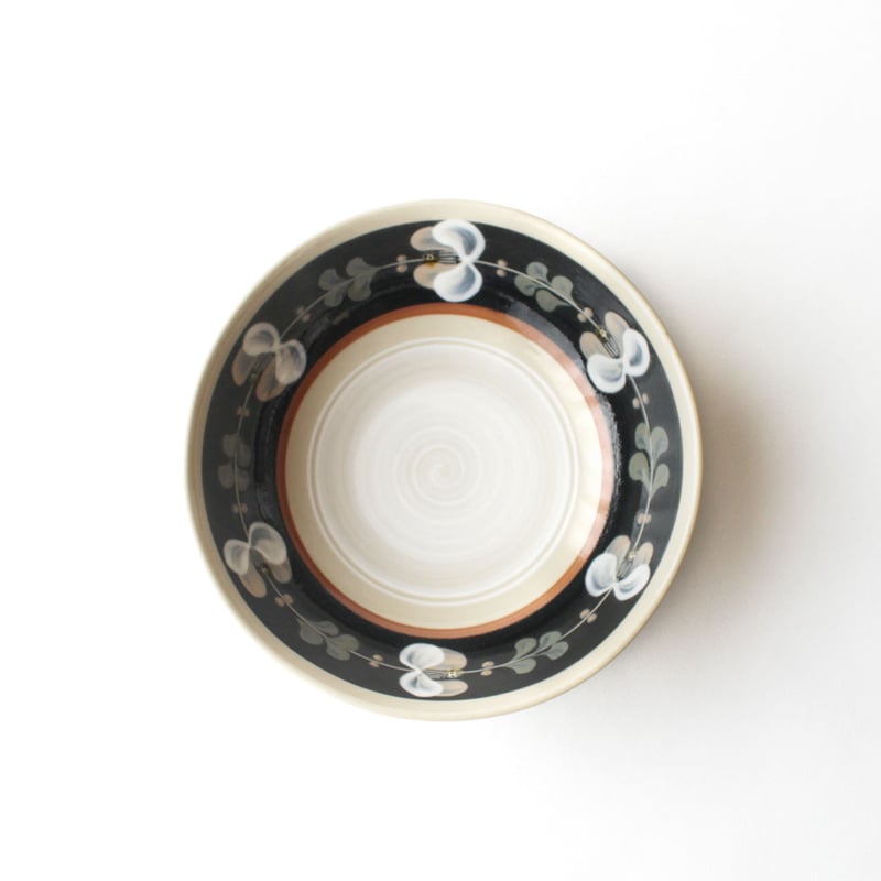 椿の焼物　ボウル　約直径18cm×高さ11cm 椿の焼物 ボウル 約直径18cm×高さ11cm 椿の焼物 ボウル 約直径18cm×高