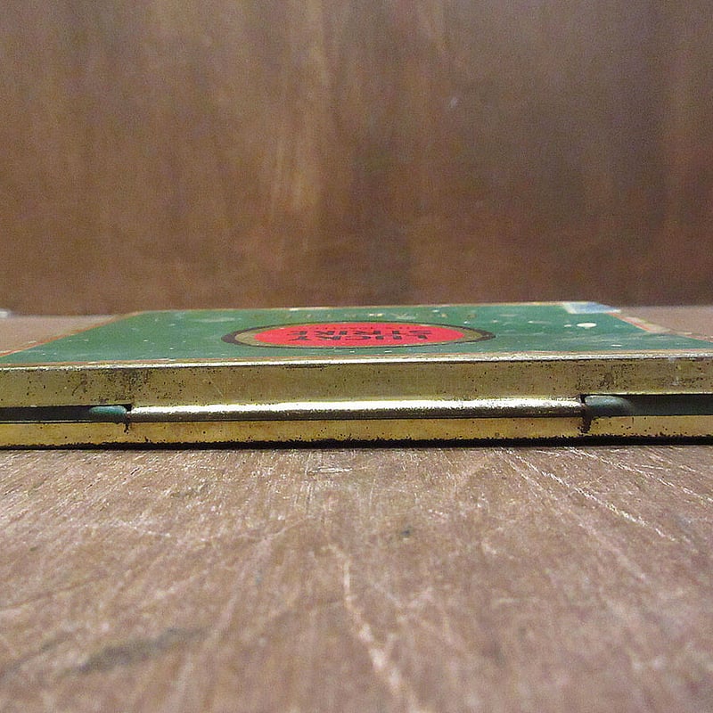 ビンテージ~50's○LUCKY STRIKEメタルシガレットケースA ビンテージ~50's○LUCKY STRIKEメタルシガレットケースA