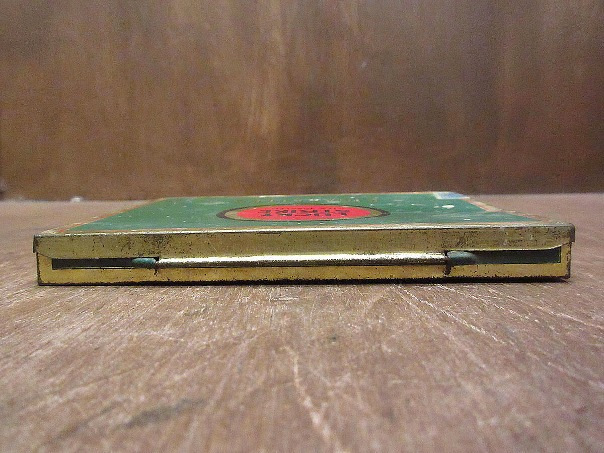 ビンテージ~50's○LUCKY STRIKEメタルシガレットケースA ビンテージ~50's○LUCKY STRIKEメタルシガレットケースA