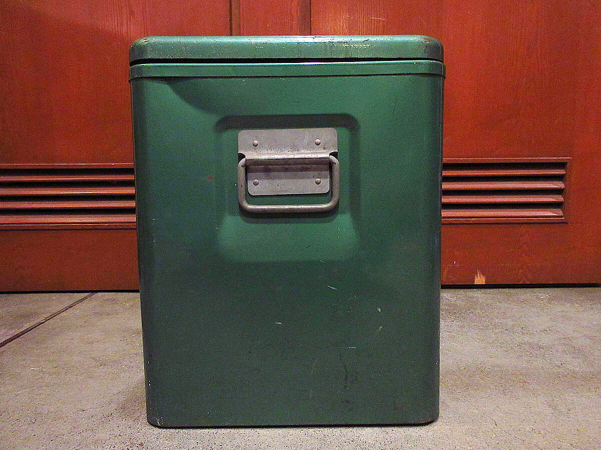 69584315_5