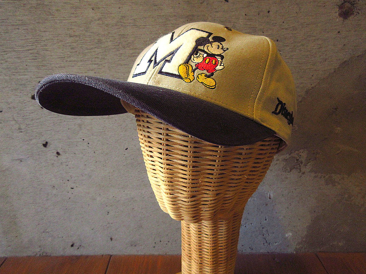 Disneyland メッシュ　キャップ ディズニーランド　ミッキー　90s Disneyland メッシュ キャップ ディズニーランド ミッキー 90s Disney