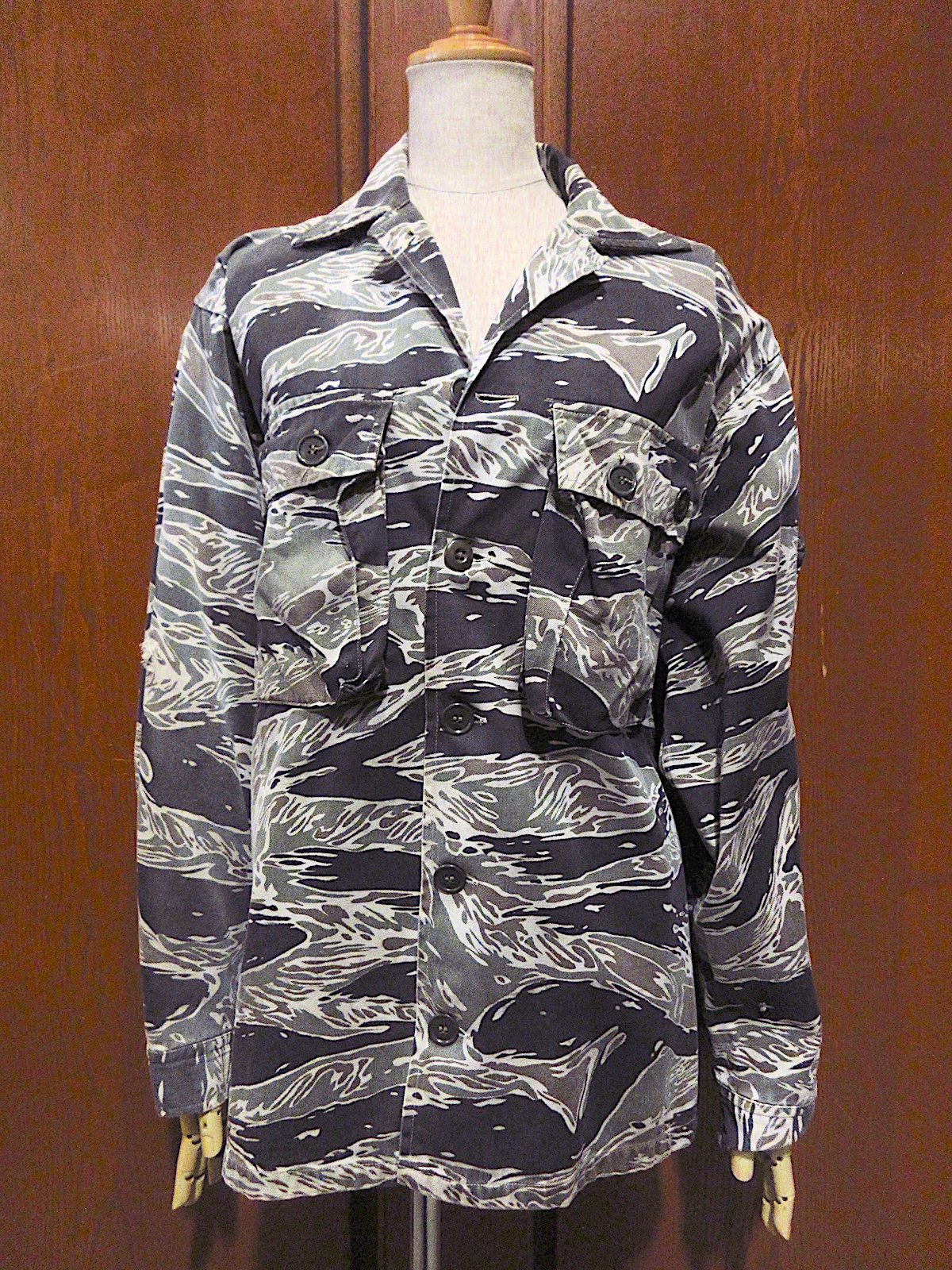 ビンテージ60's○タイガーストライプジャケットsize US M○260412m1-m