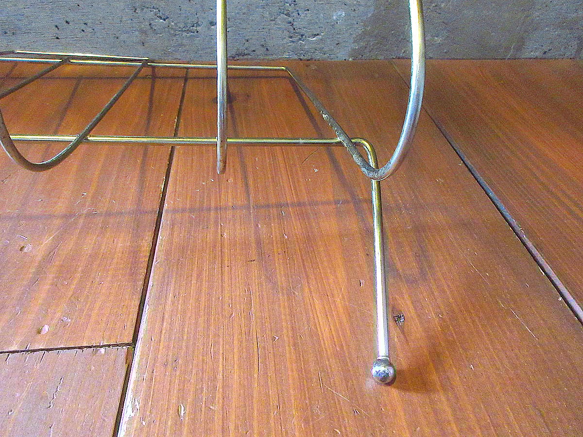 ヴィンテージ　マガジンラック　ゴールド magazinerack-03010 Arch アイアン ブックスタンド マガジン