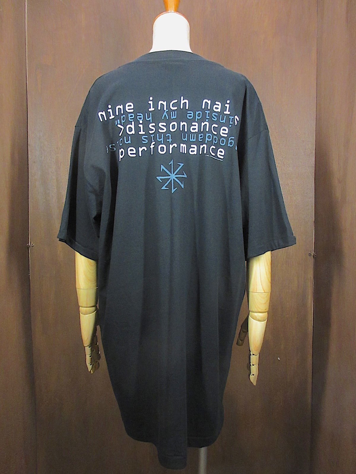 ビンテージ90's○DEADSTOCK nine inch nails Dissonanceツ