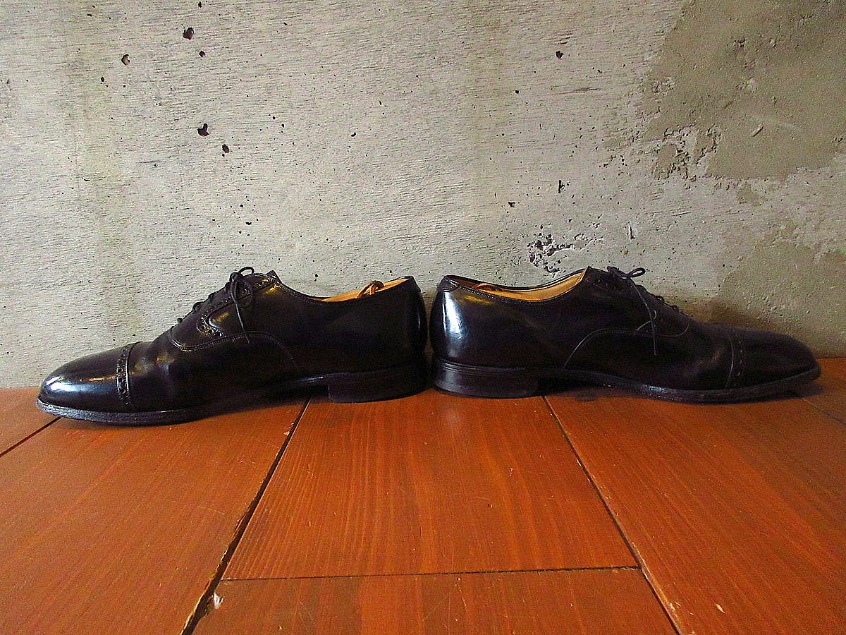 ビンテージ○Johnston & Murphy Heritage内羽根式ストレートチップ