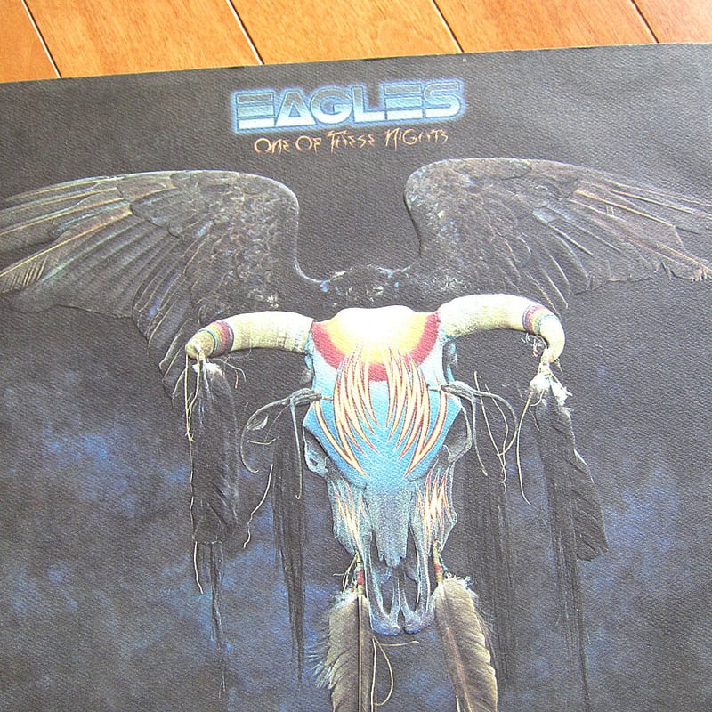 EAGLES○ONE OF THESE NIGHTS ASYLUM RECORDS 7E-10