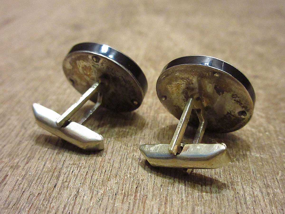 1884年製 アンティーク 純銀製 スターリングシルバー カフリンクス カフス 組み紐絹糸変わり絹糸16玉と長尺16玉-1884年製 アンティーク 純銀