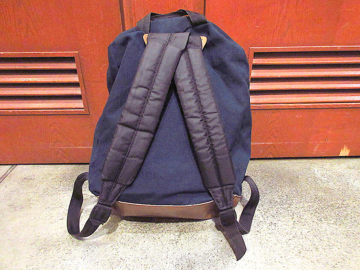 90's イーストパック　アメリカ製　ボトムレザー 90's/USA製/EASTPAK/ボトムレザー/リュックサック/紺系
