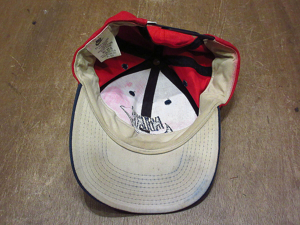 90's nike town スナップバックキャップ　ヴィンテージ 90's nike town スナップバックキャップ ヴィンテージ 90's nike town