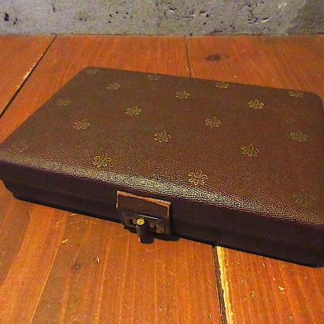 ジュエリーボックス | STORES