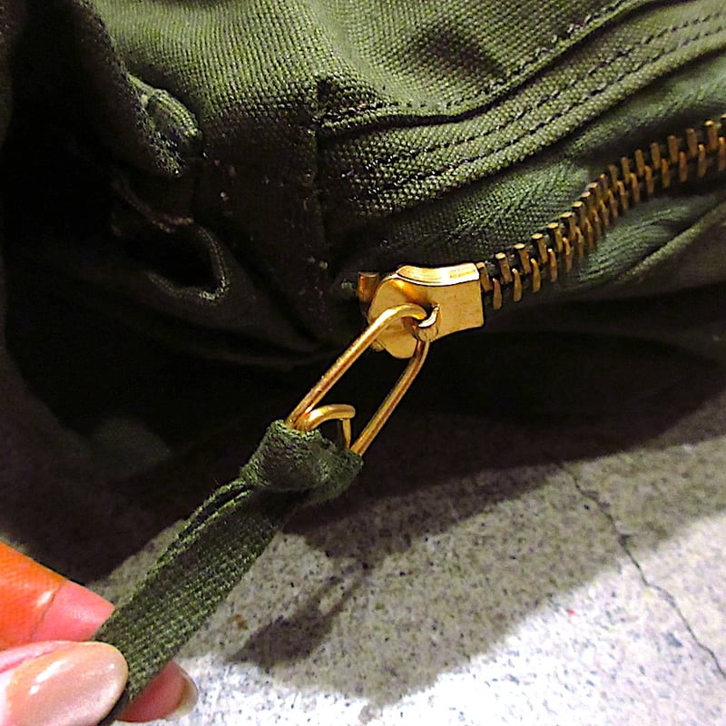 ビンテージ60's○DEADSTOCK U.S.ARMYサバイバルキットバッグ○260129n