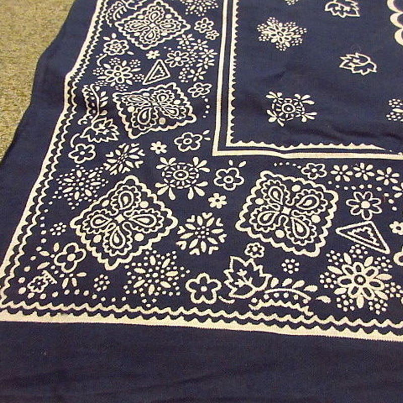 タ*ウ様 RN13960 クッキー柄バンダナブラック