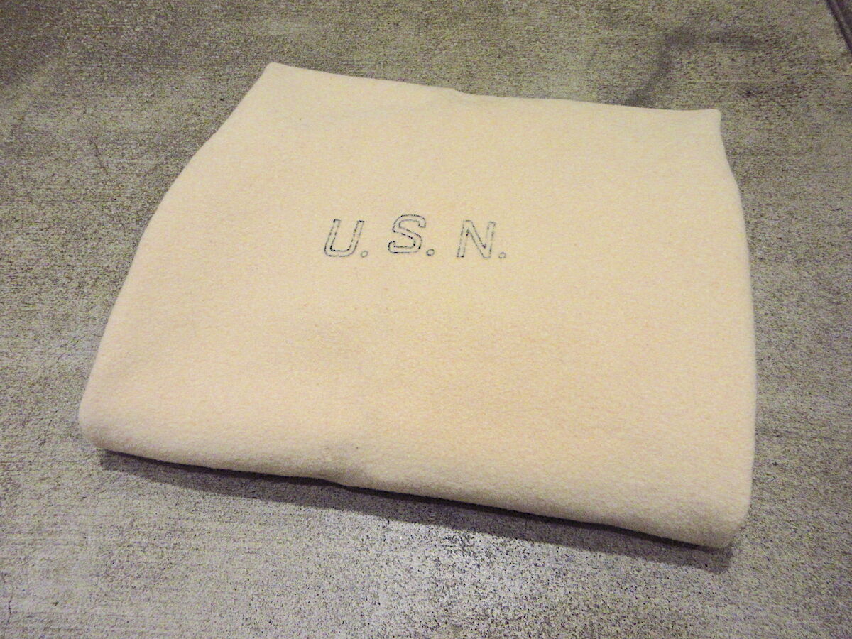 SKCPです(^.^) アメリカ海軍ブランケット 1940s】アメリカ海軍 ウール ブランケット 《U.S. Navy USN 実物