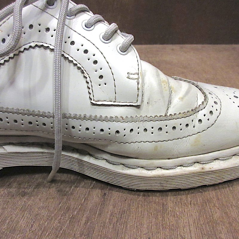 Dr.Martens○ウイングチップ5ホールシューズ白size UK 7○251016z4-m
