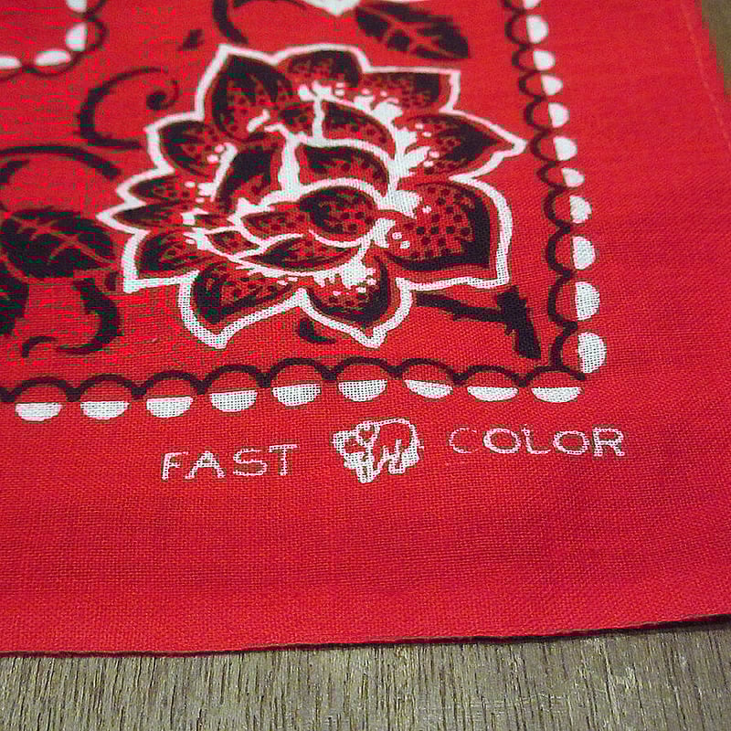 希少 40s 下鼻 ゾウ 両耳 ドット バンダナ FAST COLOR 大判 希少 40s 下鼻 ゾウ 両耳 ドット バンダナ FAST COLOR 大判 - メルカリ