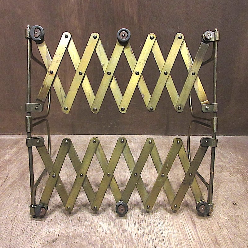 ビンテージ~1900's○メタルアコーディオンブックスタンド○260127n4