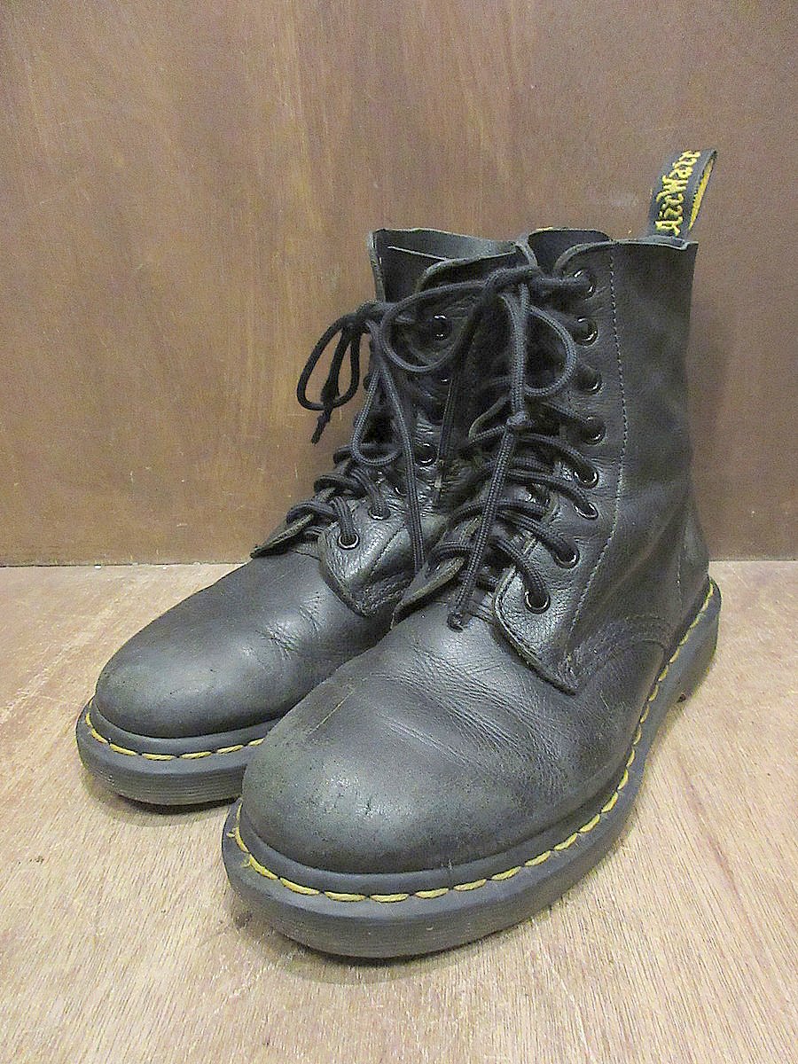 Dr. Martens ワークブーツ US 8 黒 新品 未使用 Dr. Martens ブラック ブーツ 8ホール 限定価格