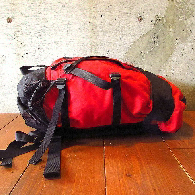 ビンテージ90's○THE NORTH FACEナイロンバックパック赤×黒size ビンテージ90's○THE NORTH FACEナイロンバックパック赤×黒size