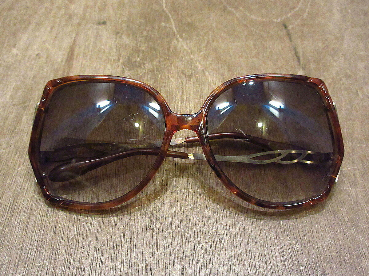 ビンテージ70's80's○べっ甲柄バタフライサングラス○220424i2 ビンテージ70's80's○べっ甲柄バタフライサングラス○220424i2
