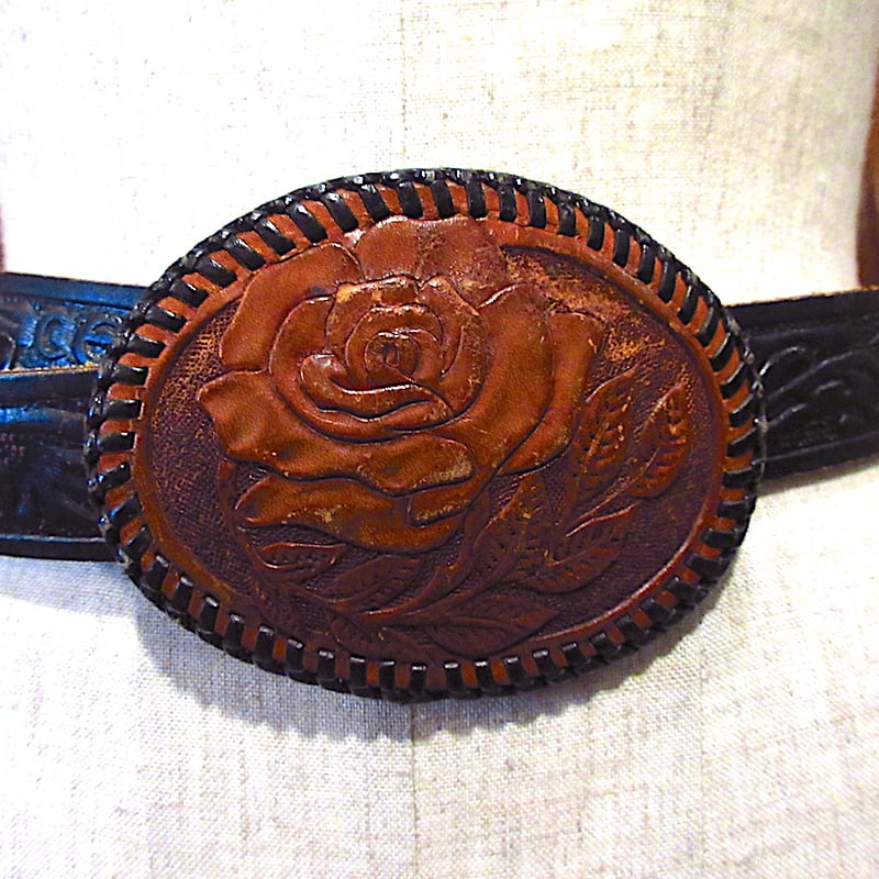 ビンテージ60's70's○ローズバックル型押しレザーベルト茶×黒