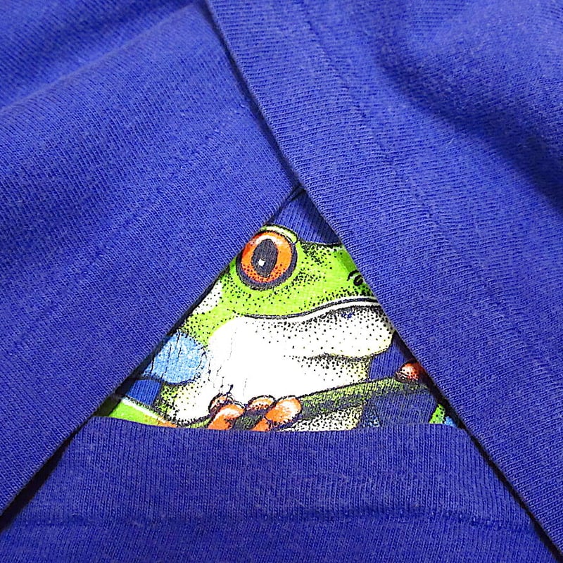 【新しい学校のリーダーズりんちゃん着用】90s USA製 古着 カエル Tシャツ 古着 90s USA製 Harlequin カエル リアル グラフィック 両面