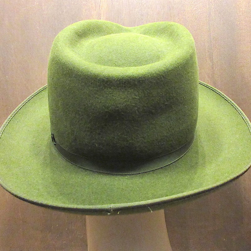 美品 | オリーブグリーン フェルトハット 秋冬 中折れ帽 ボーイスカウト 美品 | オリーブグリーン フェルトハット 秋冬 中折れ帽