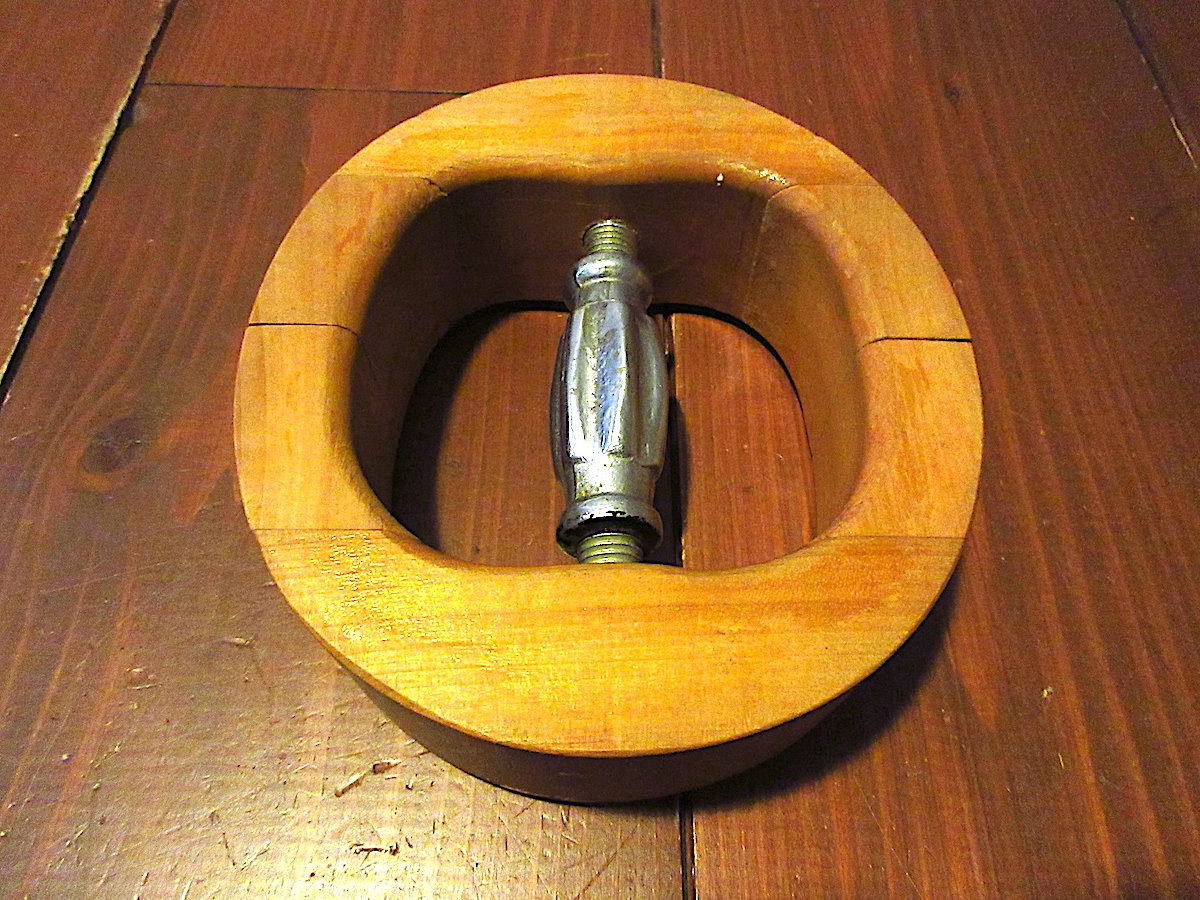 ビンテージ○ウッドハットストレッチャー茶○250627j6-otclct