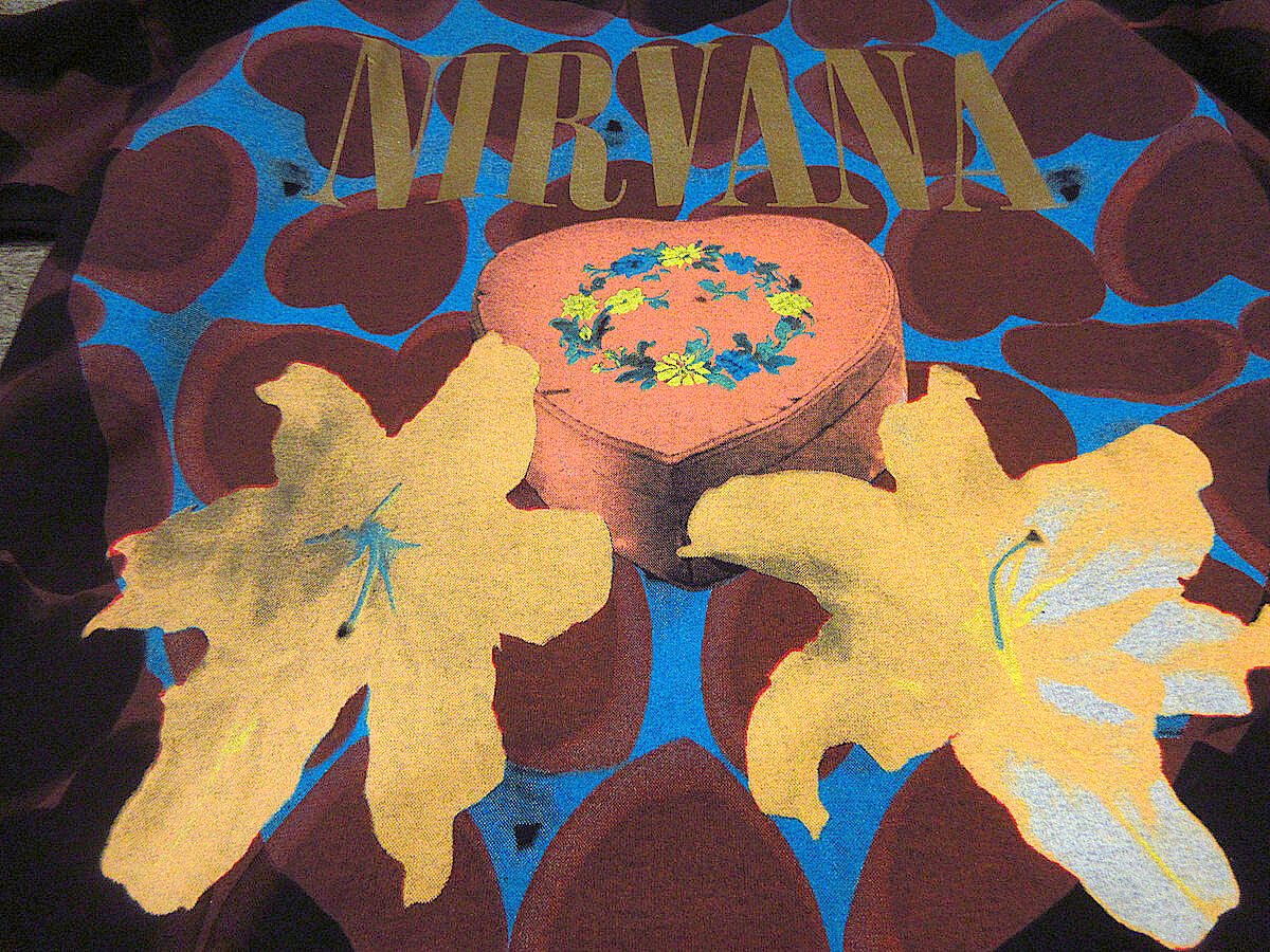 ビンテージ90's○ONE WASH NIRVANA Heart Shaped Boxコットン