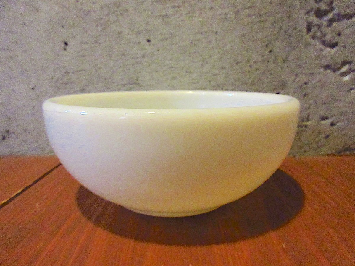ビンテージ○CORNING U.S.NAVYミルクガラスボウル○260413z5-pyrコーニ