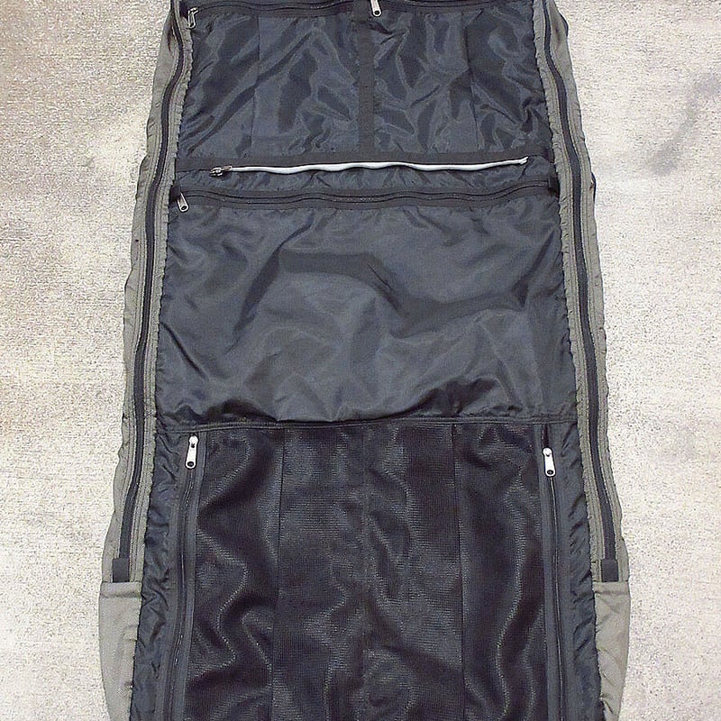 Patagonia○ガーメントバッググレー○220606i8-bag-shd