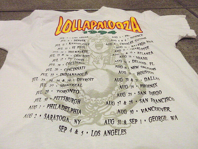 ビンテージ90's○LOLLAPALOOZA 1994年フェスTシャツ白size XL ビンテージ90's○LOLLAPALOOZA 1994年フェスTシャツ白size XL