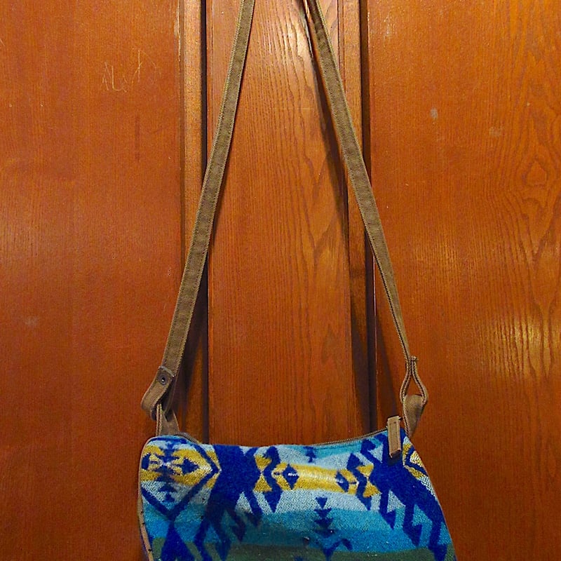 PENDLETON○ウールネイティブ柄ショルダーバッグ○231222c3-bag PENDLETON○ウールネイティブ柄ショルダーバッグ○231222c3-bag