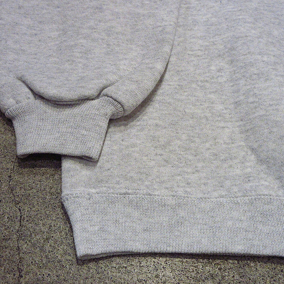 6425141ee0d478002b7182a5