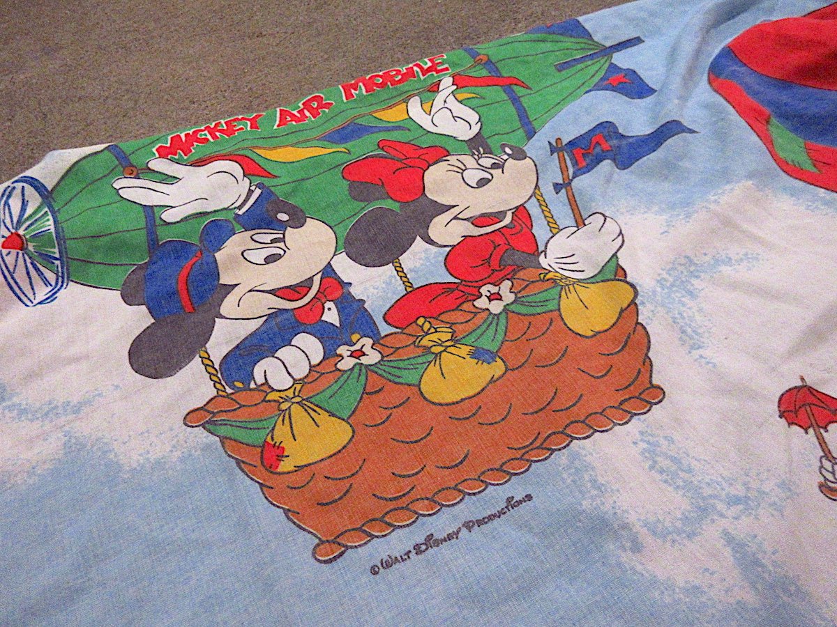 ☆ビンテージシーツ　ディズニー Disney - 🌜ビンテージ シーツ🌛ミッキー ミニー ミキミニ 紫