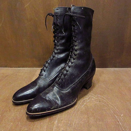 カンガルーレザー | STORES