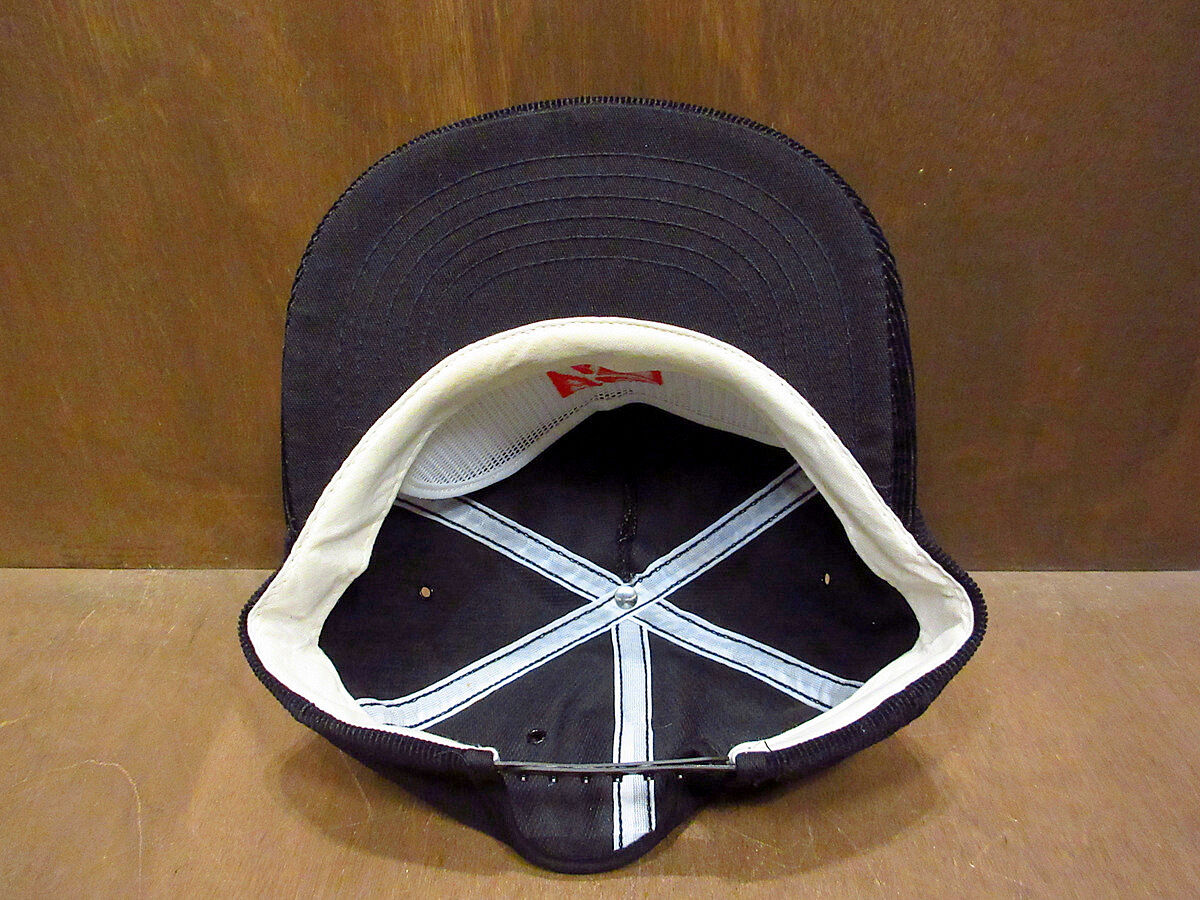 80s New era コーデュロイキャップ Snap-on 黒 USA製 ビンテージ80's○SATURN スナップバックコーデュロイキャップ黒