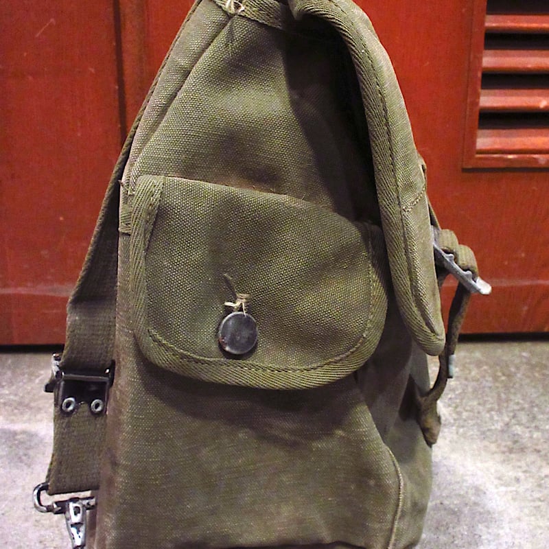 US ARMY バッグ　ヴィンテージ　used品 40's【ビンテージ】ww2【米軍実物】U.S.ARMY【BASE PLATE M4