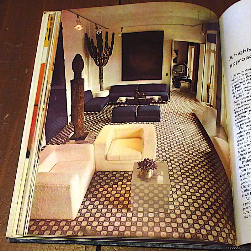 ビンテージ○Modern Furniture and Decorationブック○260131