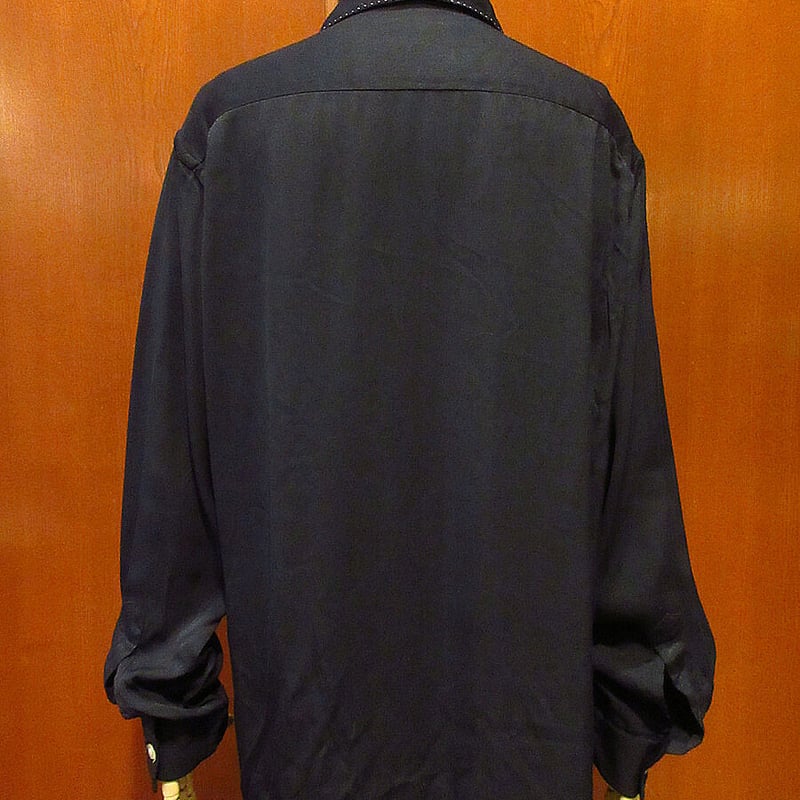 レーヨンシャツ　黒　ヴィンテージ Yahoo!オークション -「ヴィンテージレーヨン黒シャツ