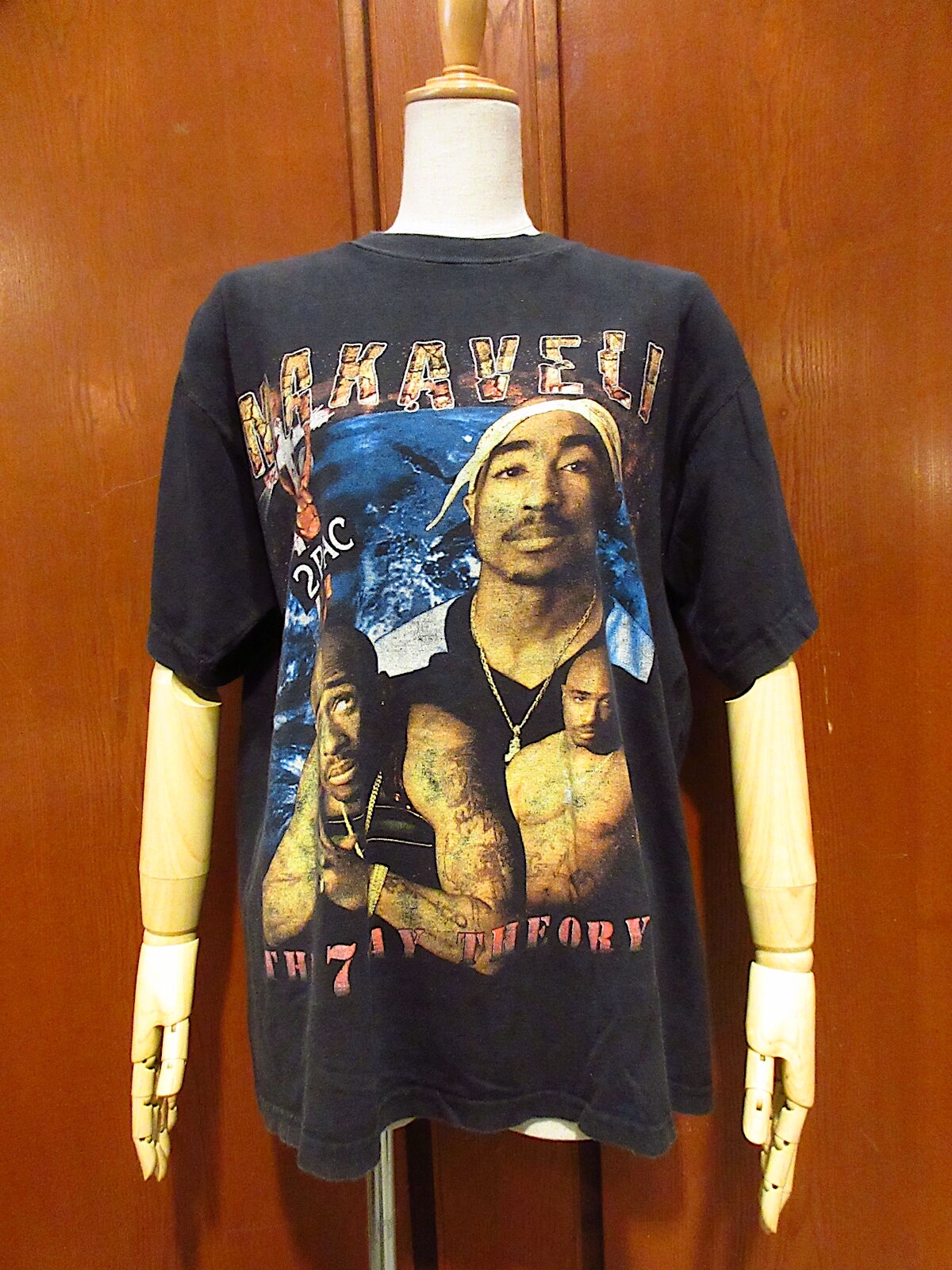 755センチ身幅VINTAGE ヴィンテージ 90s The Planet Inc 2pac Tupac ザ プラネットインク ツーパック 半袖Tシャツ ラップT ブラック