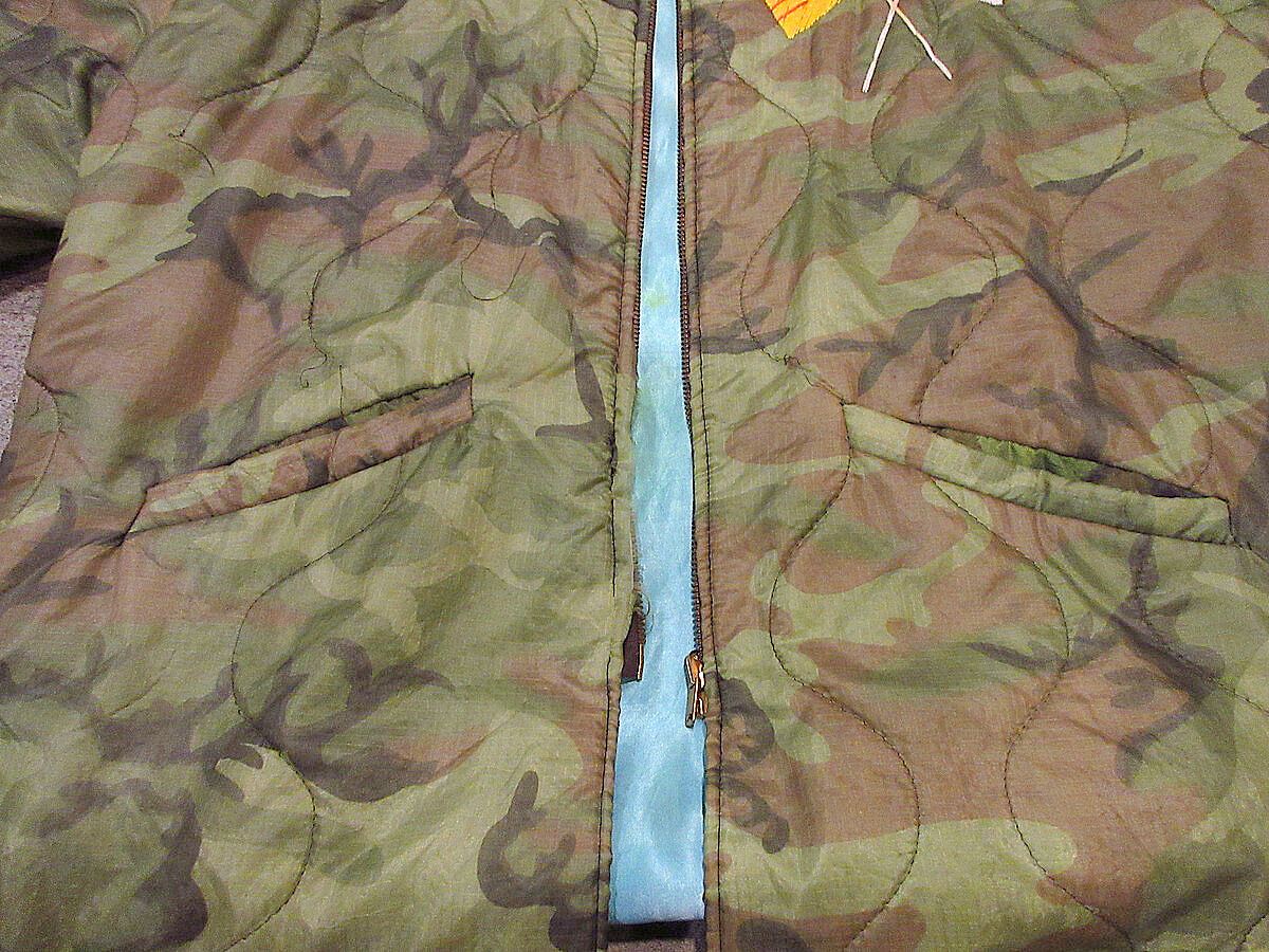 スーベニアジャケット 迷彩 ミリタリー ベトジャン タイ 刺繍 カモフラ